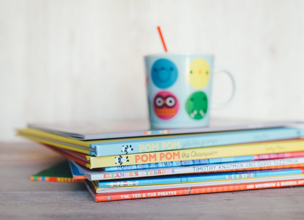 childrens books 1246675 1920