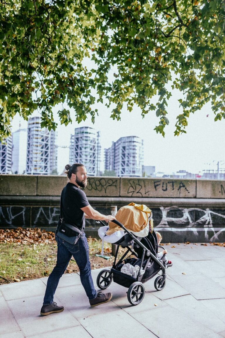 La Poussette Yoyo² Noire de Babyzen, pour une promenade optimale et en toute sécurité 