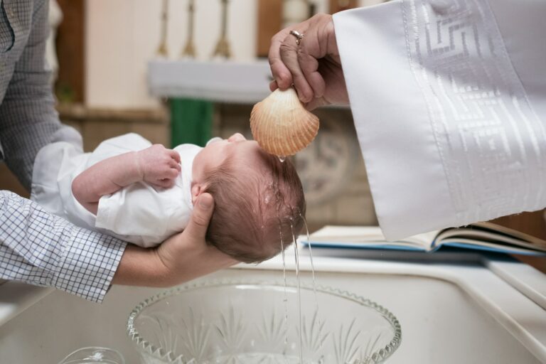 Comment préparer un baptême ?