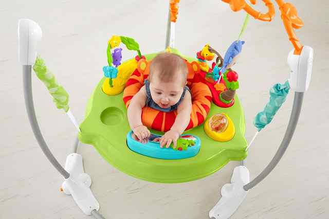 le jumperoo avis du pediatre sur cette revolution pour les bebes