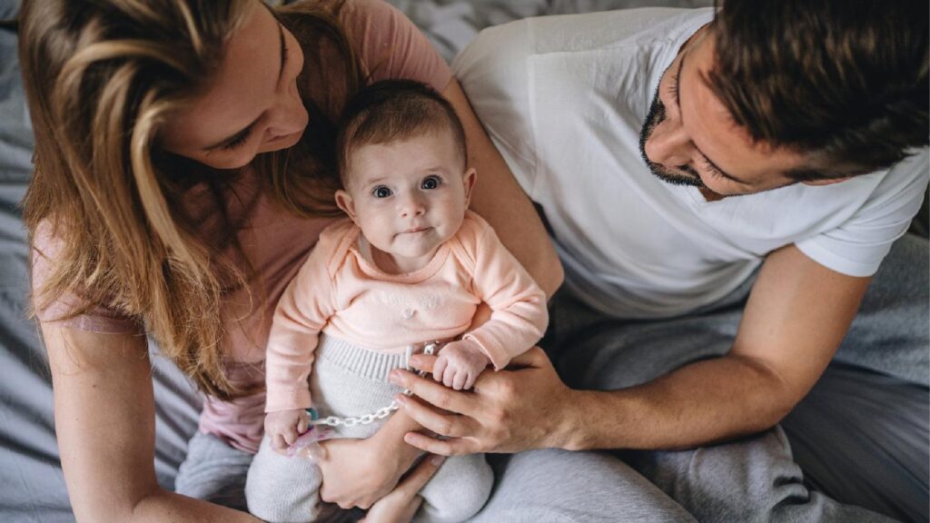 Jeunes parents : conseils utiles pour vivre pleinement les débuts avec bébé 2 image2